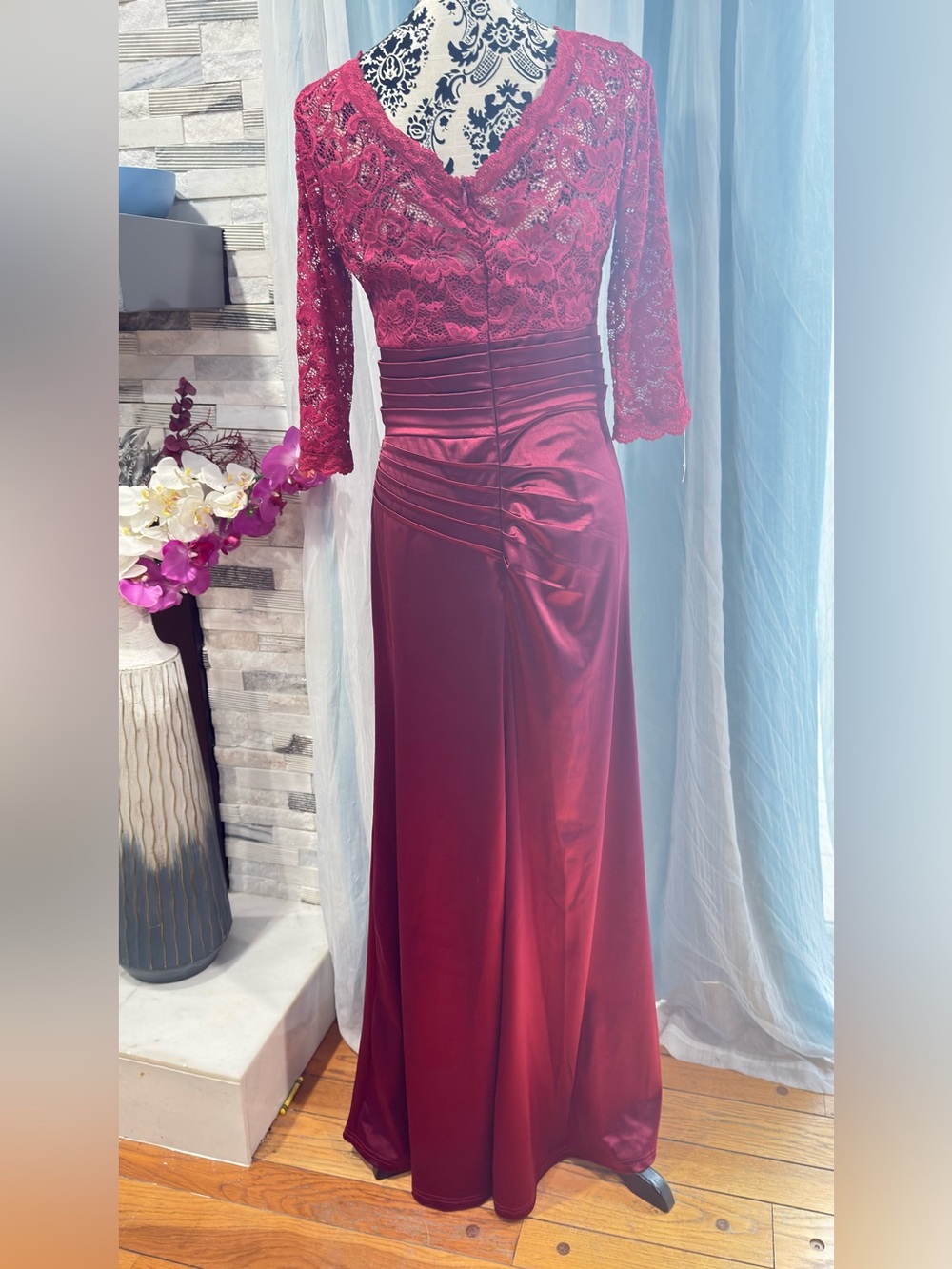 Elegant Maroon Burgundy Satin & Lace Gown - 3/4 Sleeve Maxi Dress - Size M - Picture 6 of 10
